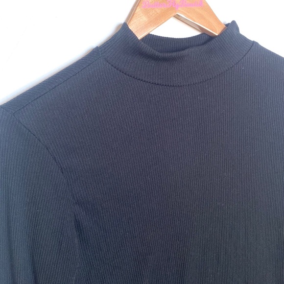 (A4) Boohoo Ribbed Turtleneck Top, Black,  Size 10, NWT - Picture 4 of 9